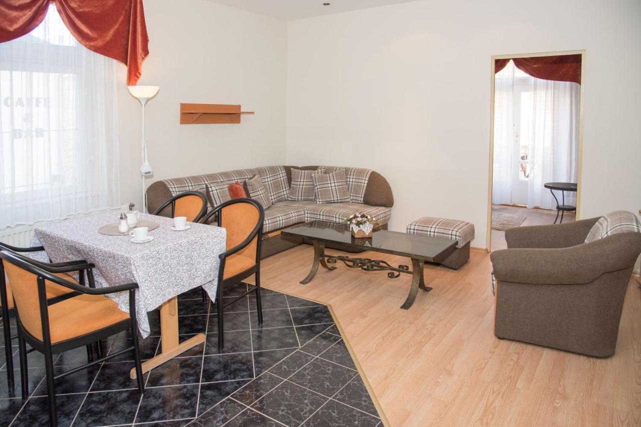 Astoria Panzio Bed & Breakfast Hévíz Екстериор снимка